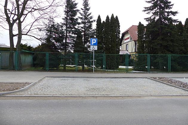 Przy Żeromskiego otwarto parking na 50 pojazdów
