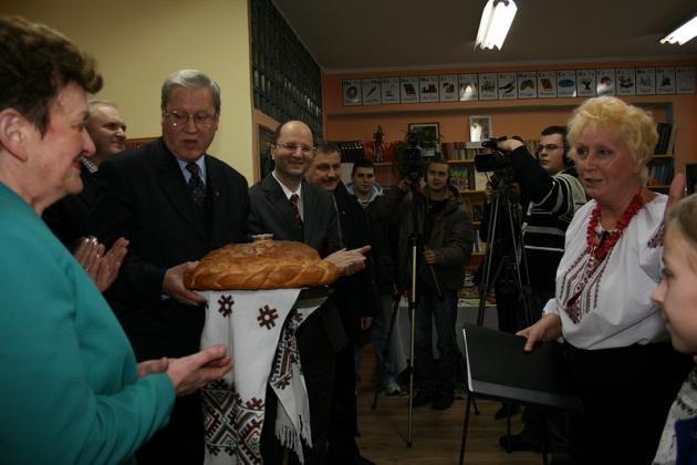 Konsul Ukrainy otrzymał lewinka 