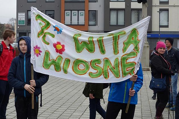 Rajd pieszy z okazji Pierwszego Dnia Wiosny