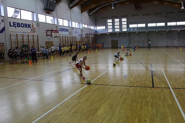 Miejskie Igrzyska Dzieci w Sztafetach Sprawnościowych klas II i III