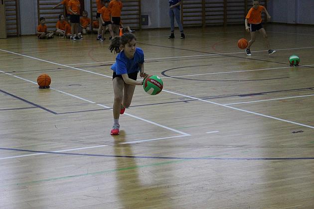 Miejskie Igrzyska Dzieci w Sztafetach Sprawnościowych klas II i III