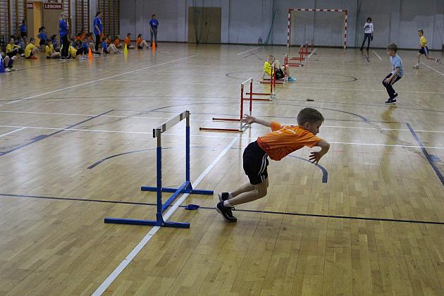 Miejskie Igrzyska Dzieci w Sztafetach Sprawnościowych klas II i III