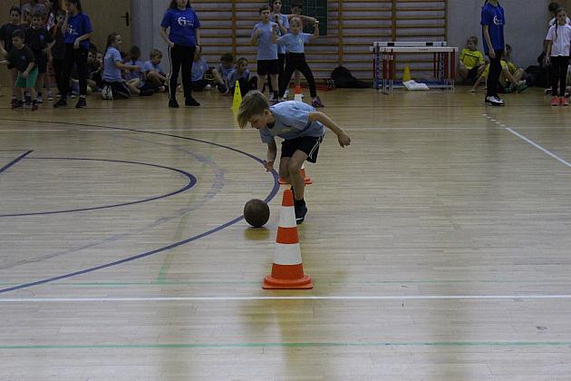 Miejskie Igrzyska Dzieci w Sztafetach Sprawnościowych klas II i III