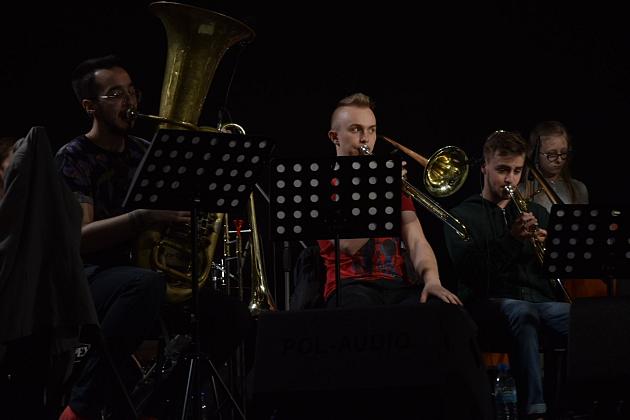 Orkiestra Dęta „Ziemia Lęborska” grała marsze i muzykę popularną