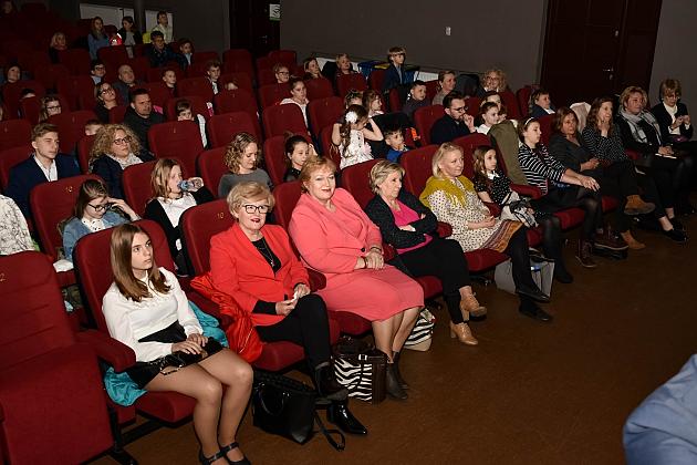 Poetycki powiew wiosny we Fregacie