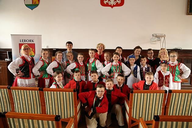 Wizyta uczniów z Kurpiów w Ratuszu