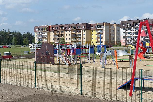 Nowy plac zabaw na Osiedlu Sportowa