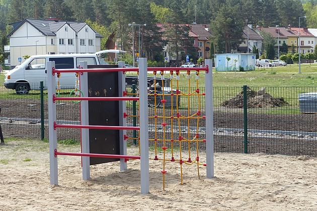 Nowy plac zabaw na Osiedlu Sportowa