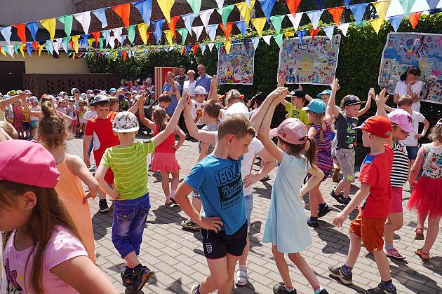 Przedszkole nr 6 odznaczyło „Szeryfów Praw Dziecka”