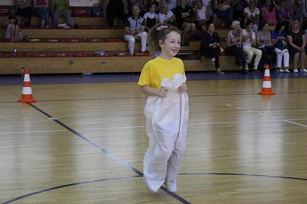 „Kto z nas lepiej i prędzej” – Konkurs Sportowy dla Szkół Podstawowych