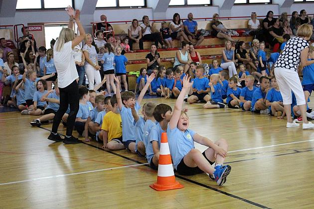 „Kto z nas lepiej i prędzej” – Konkurs Sportowy dla Szkół Podstawowych