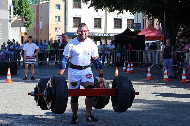Tytani pokazali siłę na Placu Pokoju