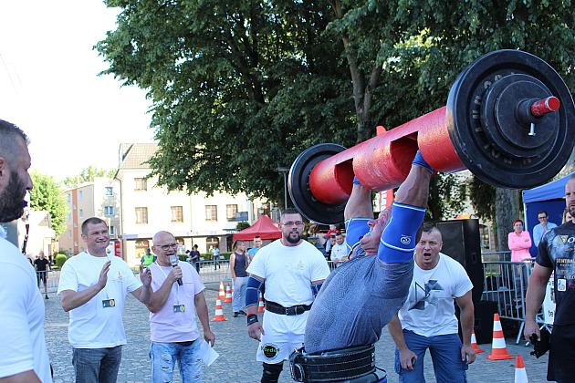Tytani pokazali siłę na Placu Pokoju