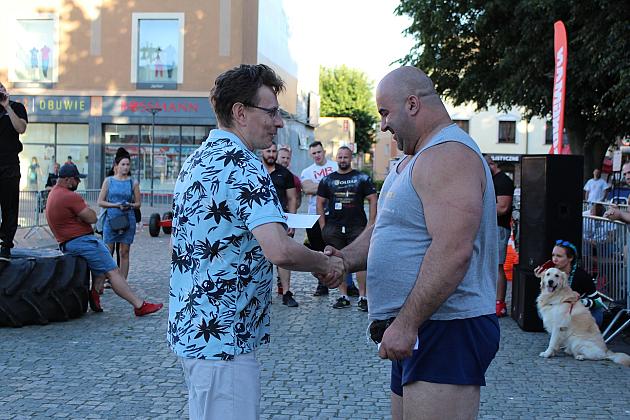 Tytani pokazali siłę na Placu Pokoju