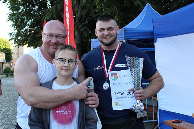 Tytani pokazali siłę na Placu Pokoju