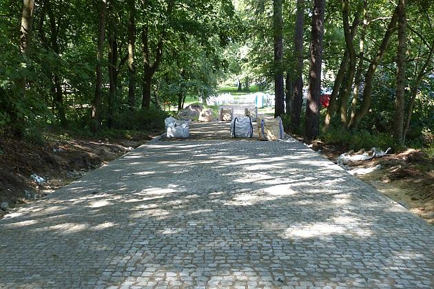 Piękna na półmetku