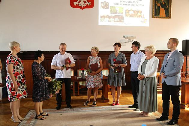 Spotkanie w ratuszu w sprawie nowego roku szkolnego