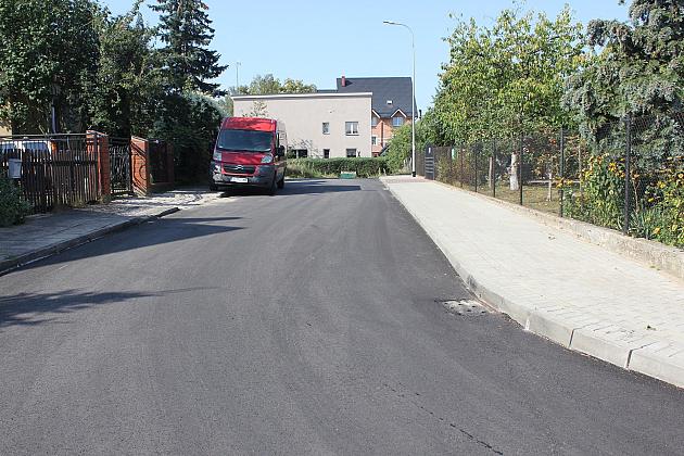 Nowy asfalt na Pionierów, Małoszyckiej, Kolonii i Kilińskiego