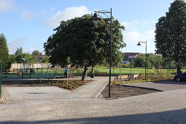 Rewitalizacyjna zmiana na podwórku przy Malczewskiego