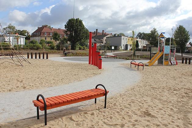 Rekreacja i wypoczynek nad rzeką przy Kazimierza Wielkiego