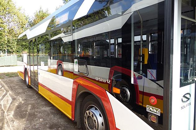 Nowe Solarisy w komplecie. Prezentacja autobusów w bazie ZKM-u