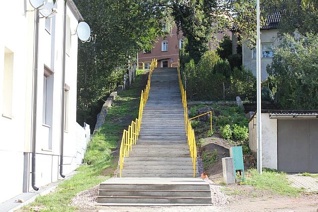 Remont schodów przy Wita Stwosza