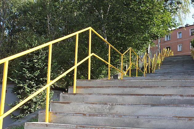 Remont schodów przy Wita Stwosza