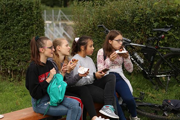 Zamiast samochodem pieszo lub rowerem