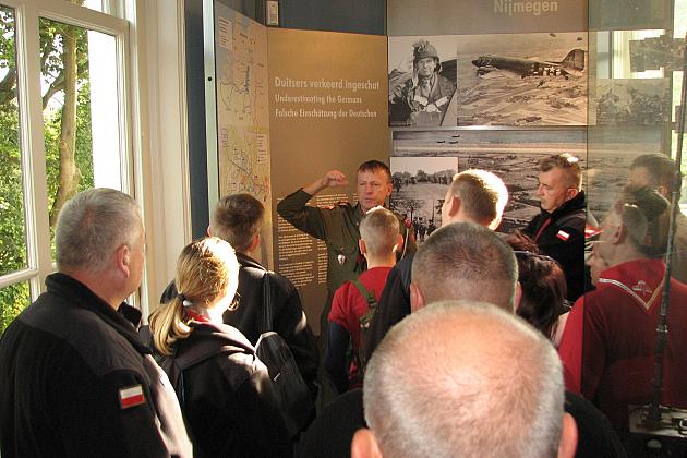 Harcerze z Lęborka na 75. rocznicy Operacji Market Garden