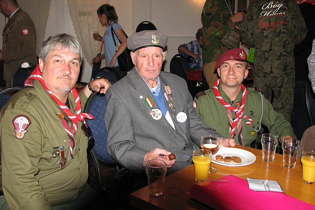 Harcerze z Lęborka na 75. rocznicy Operacji Market Garden