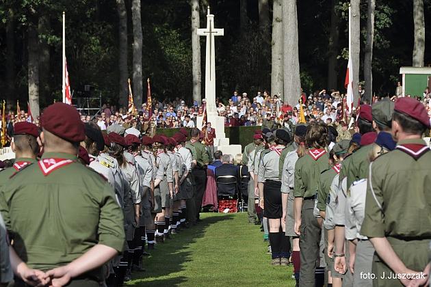 Harcerze z Lęborka na 75. rocznicy Operacji Market Garden