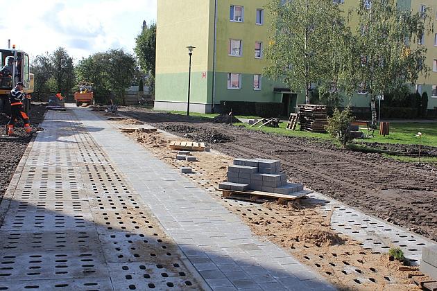 Przy ulicy Wojska Polskiego powstaje osiedlowy parking