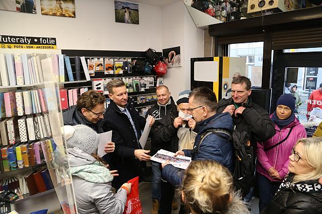 SP 3 Lębork i SP Nowa Wieś Lęborska najlepsi podczas 29. Biegów Mikołajkowych