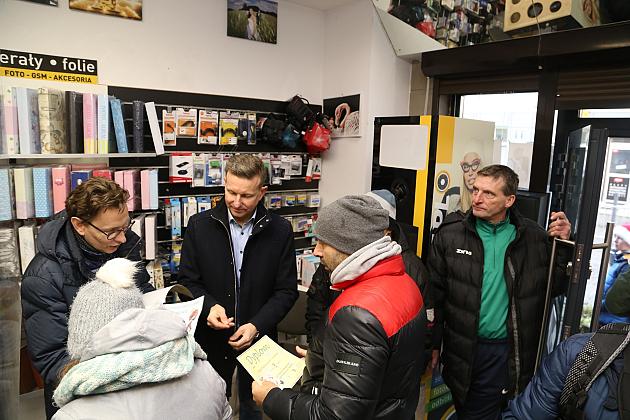 SP 3 Lębork i SP Nowa Wieś Lęborska najlepsi podczas 29. Biegów Mikołajkowych