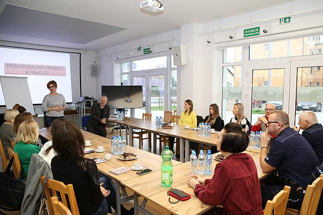 Szkolenie z zakresu problematyki przemocy w rodzinie i realizacji procedury „Niebieskiej Karty”