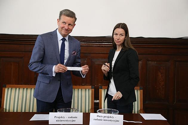 Wylosowano kolejność projektów na listach do głosowania w Budżecie Obywatelskim na 2024 rok