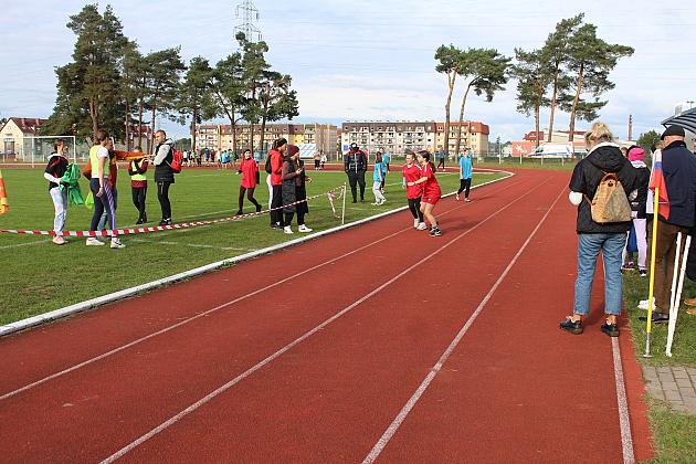 Sztafetowe biegi przełajowe