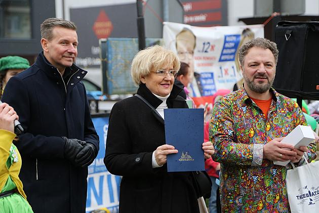 Obchody Pierwszego Dnia Wiosny w Lęborku: topienie marzann i rekreacyjny rajd pieszy