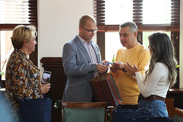 Nauczyciele z Włoch i Turcji z wizytą w ratuszu