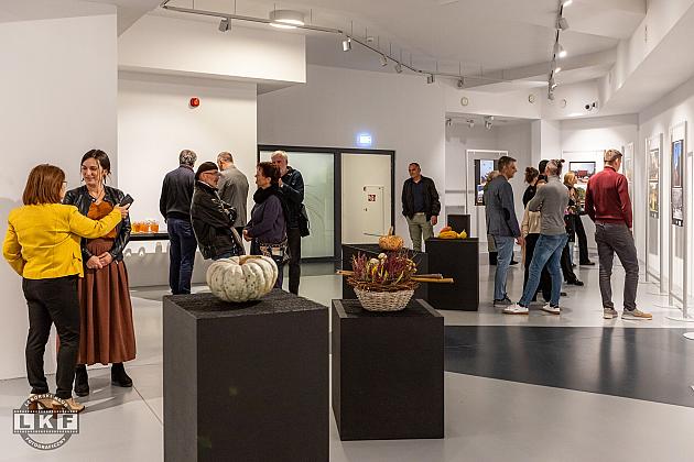 Wystawa fotograficzna „Dwa światy Lęborka” do obejrzenia w Wieży Ciśnień