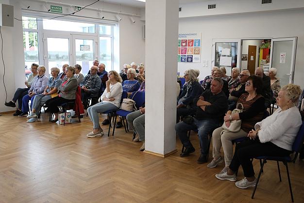 Warsztaty edukacyjne dla seniorów w klubie osiedlowym „Baza”