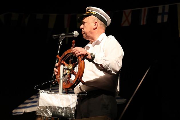 W rytmie wspomnień – zespół Bel Canto wystąpił dla lęborskich seniorów