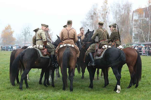 Lębork uczcił niepodległość widowiskiem o „Hubalu”