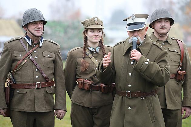 Lębork uczcił niepodległość widowiskiem o „Hubalu”