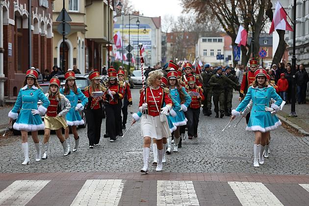 Z dumą i radością lęborczanie uczcili Narodowe Święto Niepodległości
