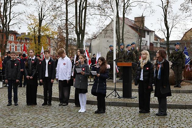 Z dumą i radością lęborczanie uczcili Narodowe Święto Niepodległości