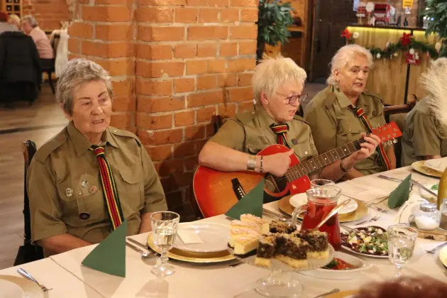 Harcerski Krąg Seniorów „Dęby” na spotkaniu opłatkowym