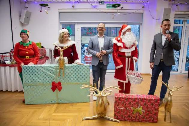 W Bazie Wigilijne spotkanie dzieci z obszaru rewitalizacji