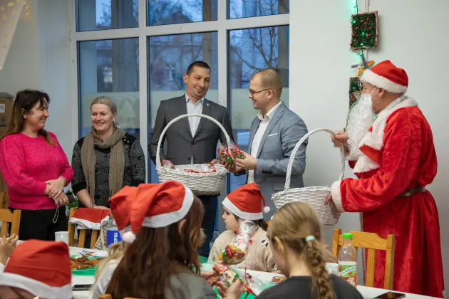 W Bazie Wigilijne spotkanie dzieci z obszaru rewitalizacji