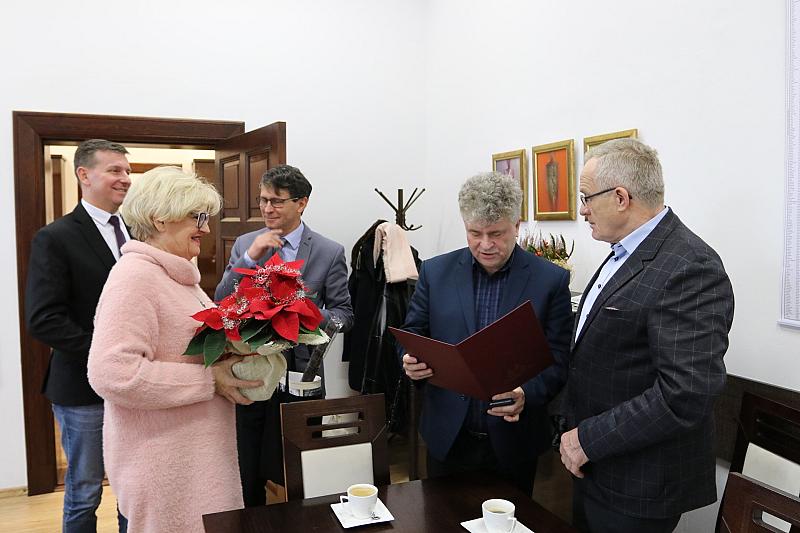 Podziękowania za wieloletnią pracę i współpracę